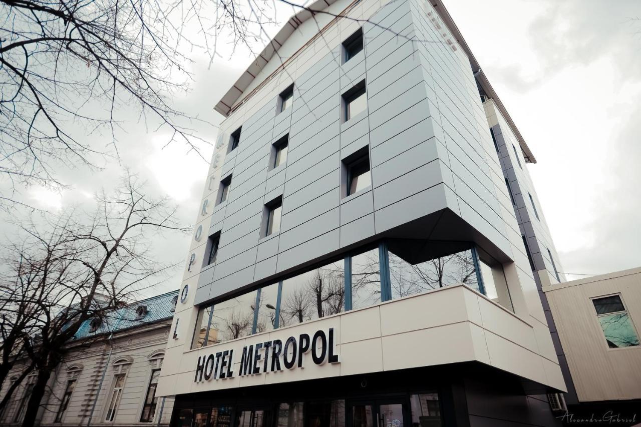 Hotel Metropol Pitesti Ngoại thất bức ảnh