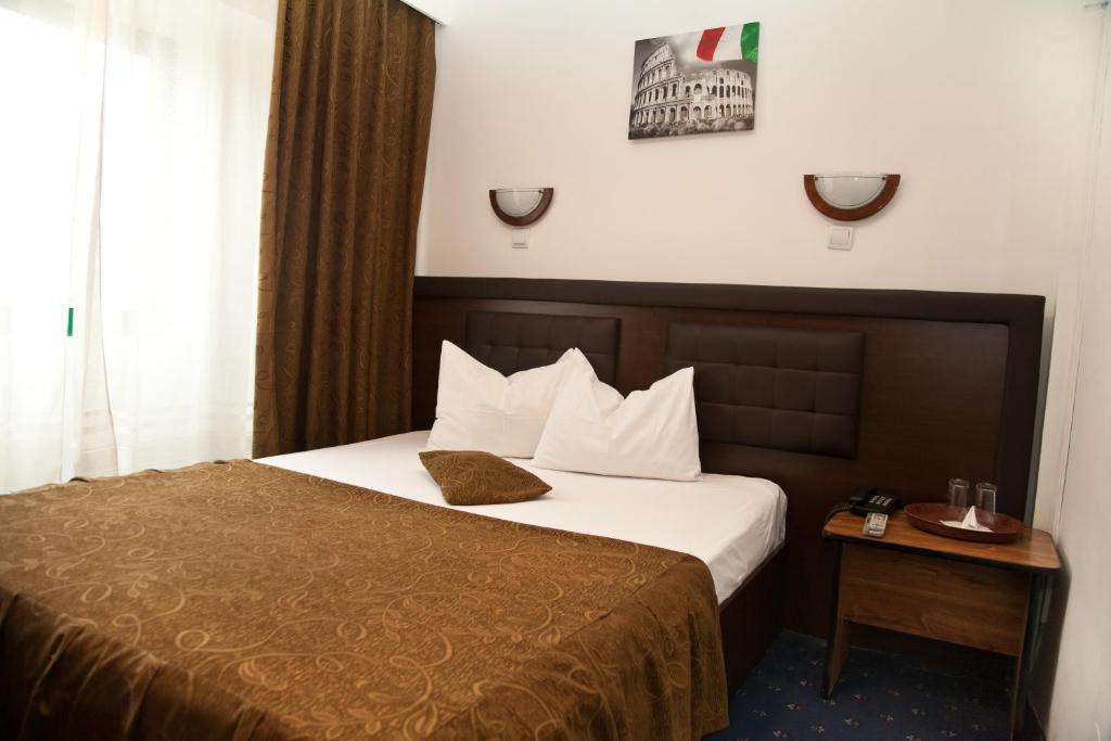 Hotel Metropol Pitesti Ngoại thất bức ảnh